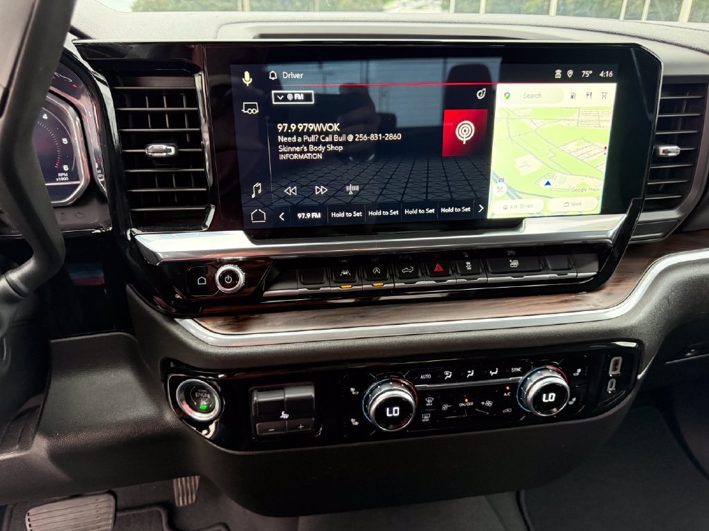 Used 2025 GMC Sierra 1500 SLT RWD image 10