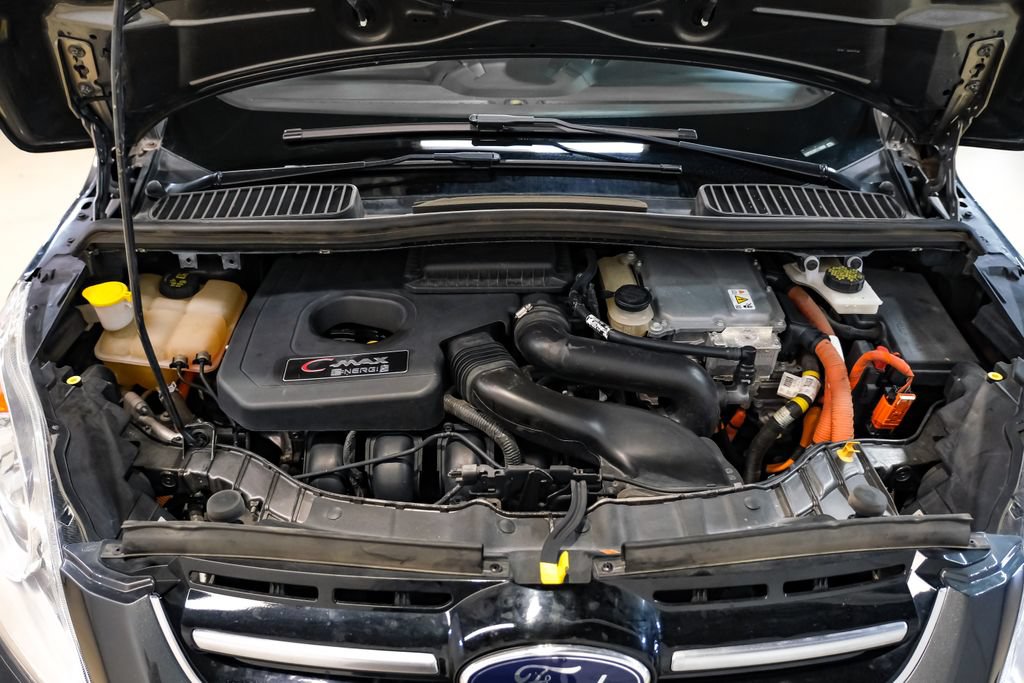 Used 2015 Ford C-MAX Energi SEL w/ Equipment Group 302A FWD image 47