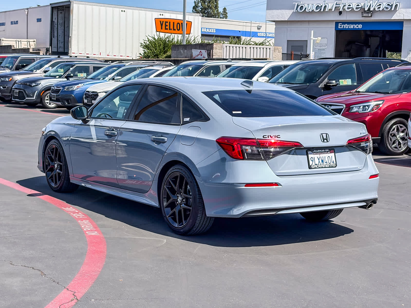 Used 2024 Honda Civic Sport image 2
