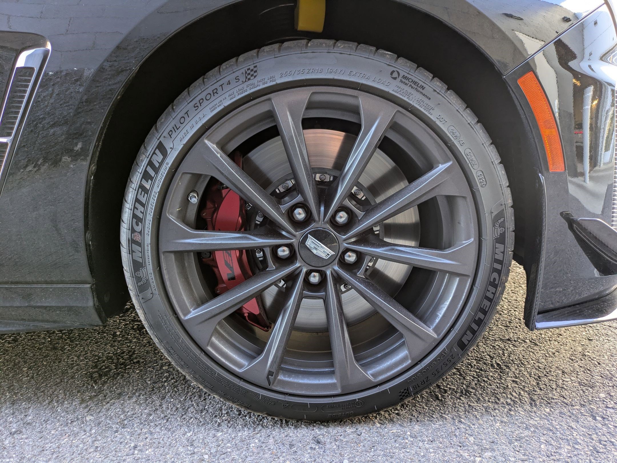 Used 2025 Cadillac CT4 V Blackwing w/ Carbon Fiber 1 Package image 29