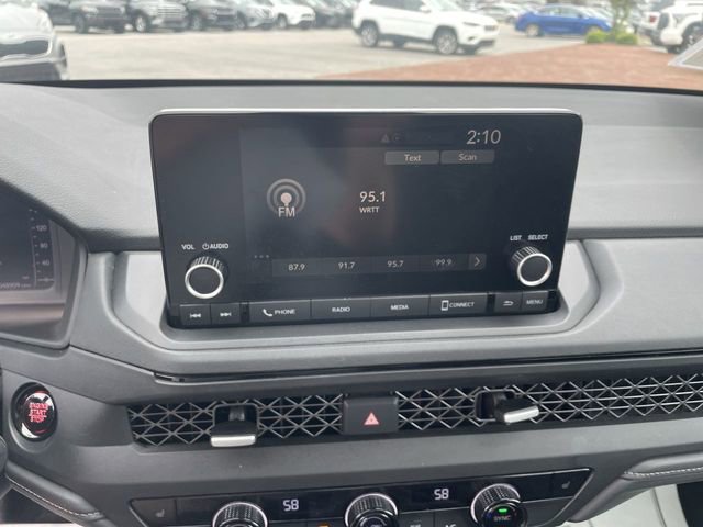 Certified 2023 Honda Accord EX image 16