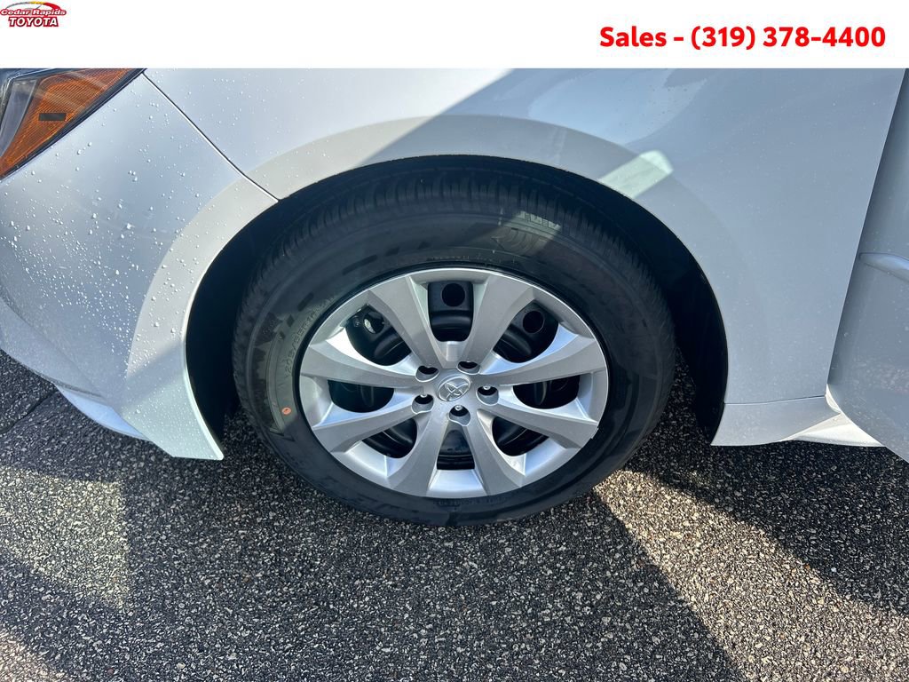 Certified 2025 Toyota Corolla LE image 24