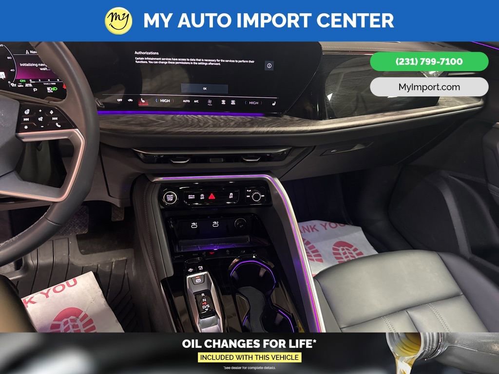 Used 2025 Audi Q5 Premium w/ Convenience Package image 20