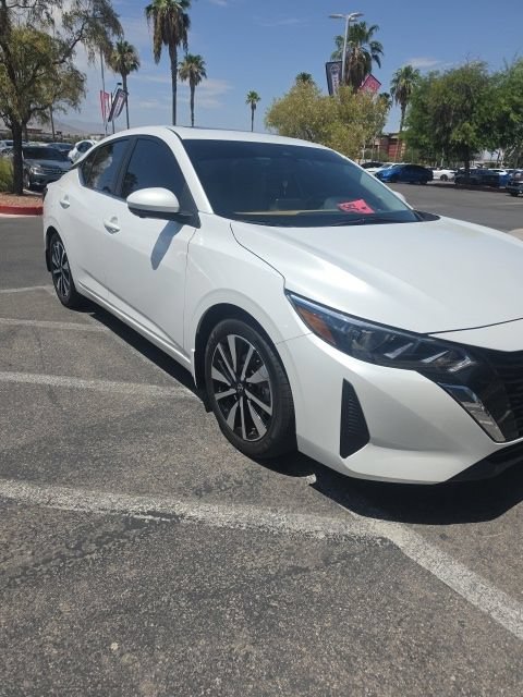Certified 2024 Nissan Sentra SV w/ SV Premium Package FWD image 3