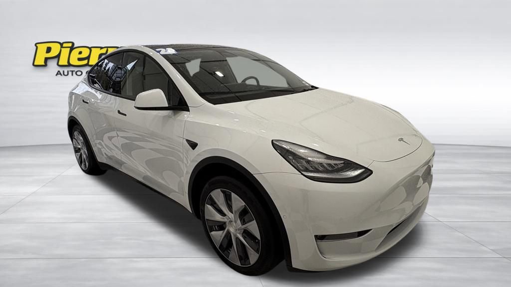 Used 2021 Tesla Model Y 2WD image 8