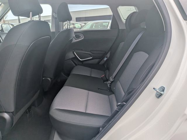 Used 2025 Kia Soul LX image 12