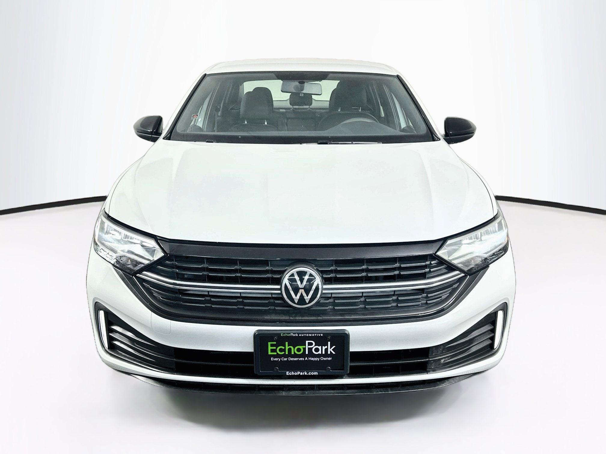 Used 2022 Volkswagen Jetta Sport FWD image 2