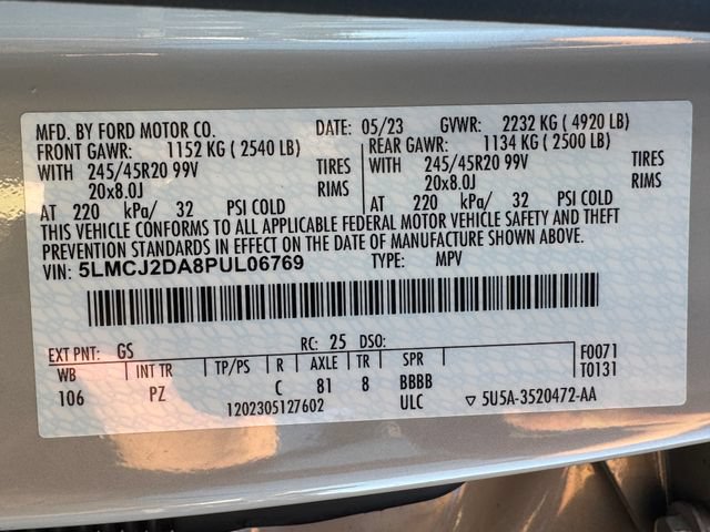 Used 2023 Lincoln Corsair Reserve w/ Equipment Group 202A AWD/4WD image 10