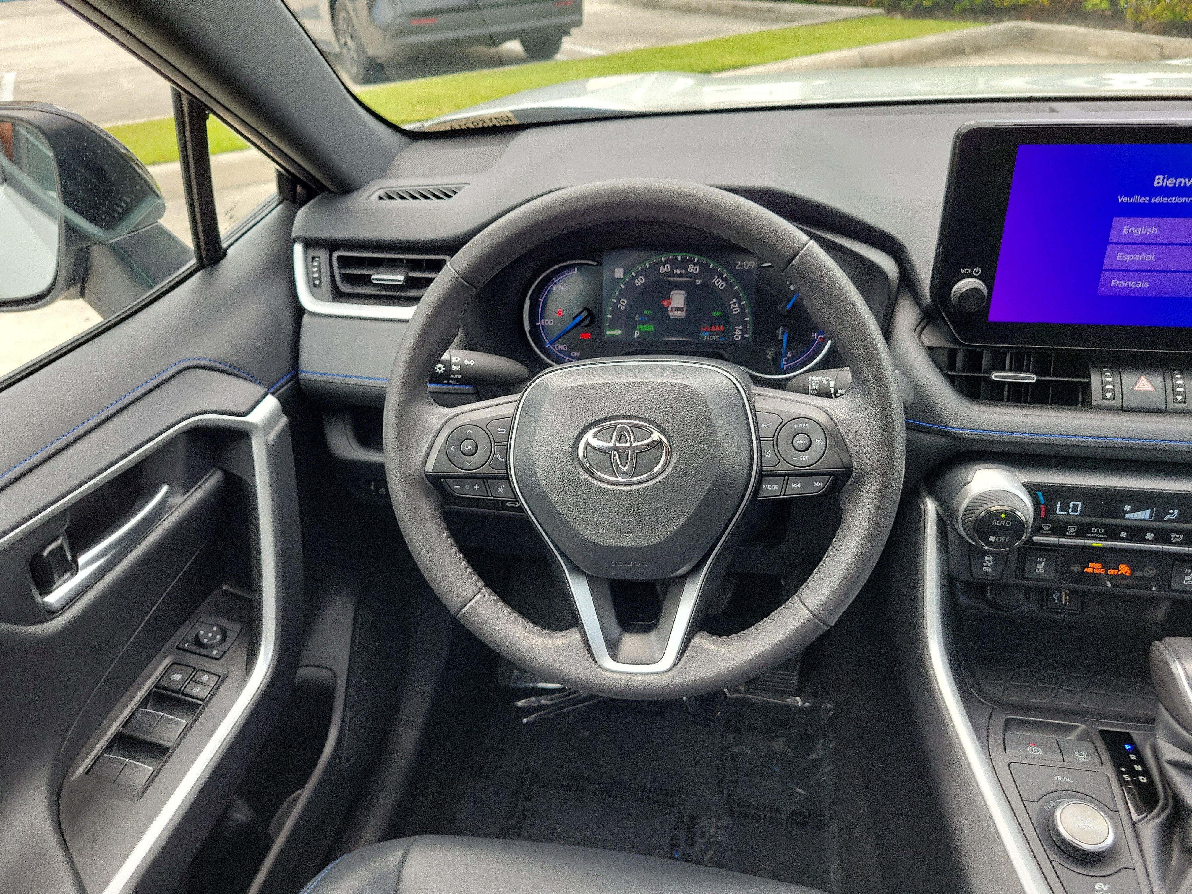 Certified 2024 Toyota RAV4 XSE AWD/4WD image 18