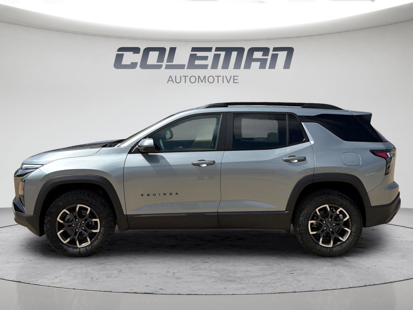 New 2026 Chevrolet Equinox ACTIV AWD/4WD image 2