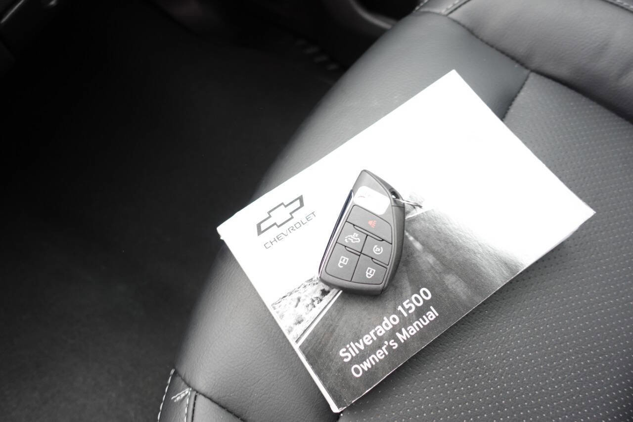 Used 2023 Chevrolet Silverado 1500 Custom w/ Rally Edition image 36