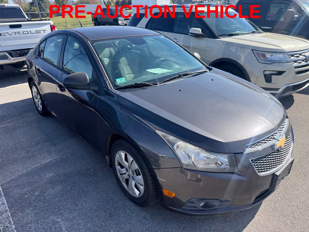 Used 2014 Chevrolet Cruze LS FWD image 1