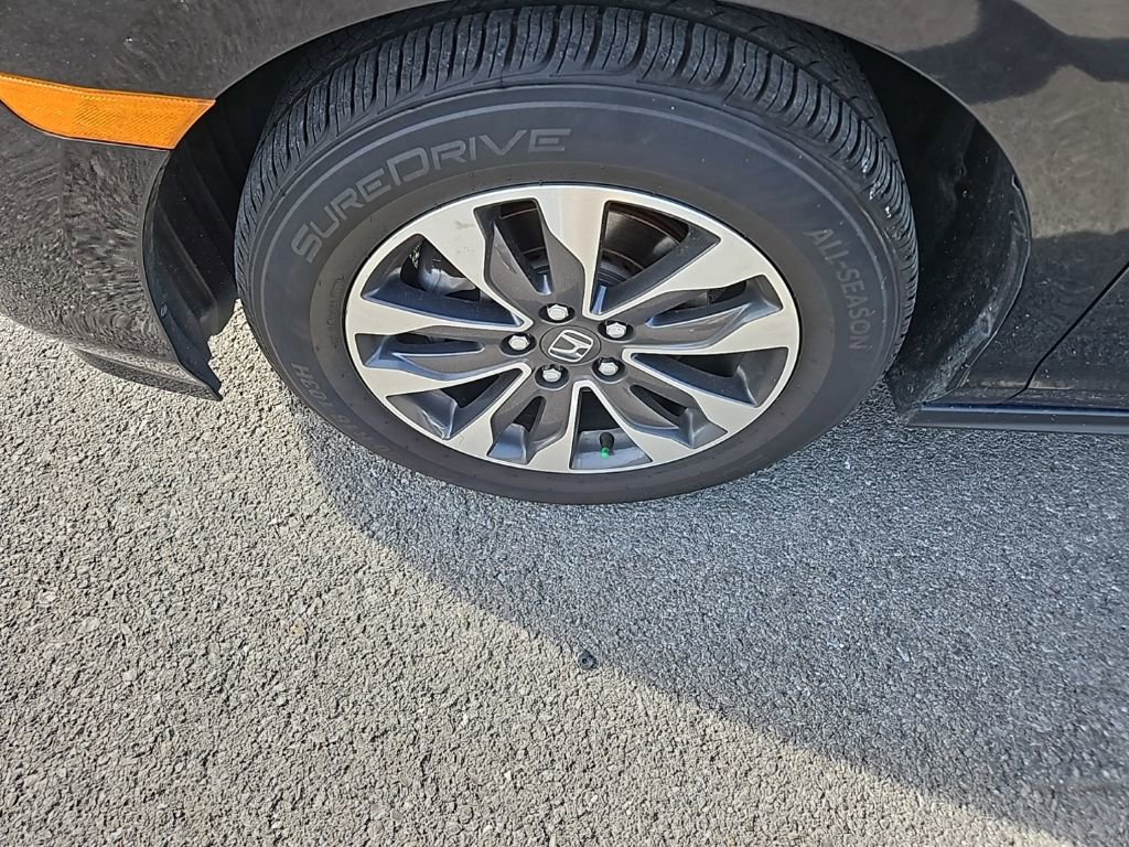 Used 2024 Honda Odyssey EX-L image 13
