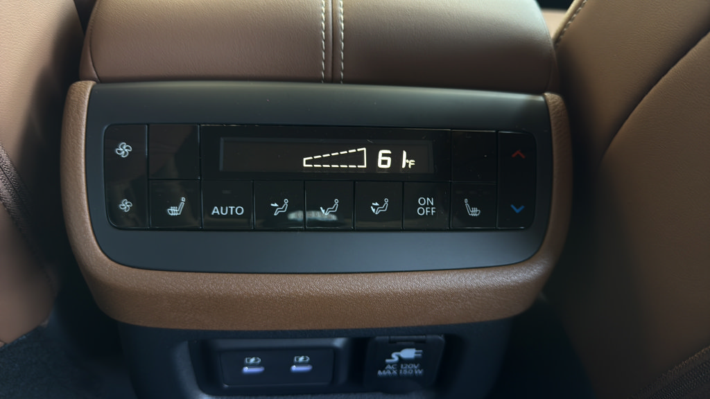 New 2026 Nissan Pathfinder Platinum w/ Accent Package AWD/4WD image 13