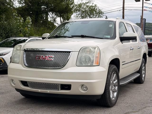 Used 2012 GMC Yukon XL Denali AWD/4WD image 11