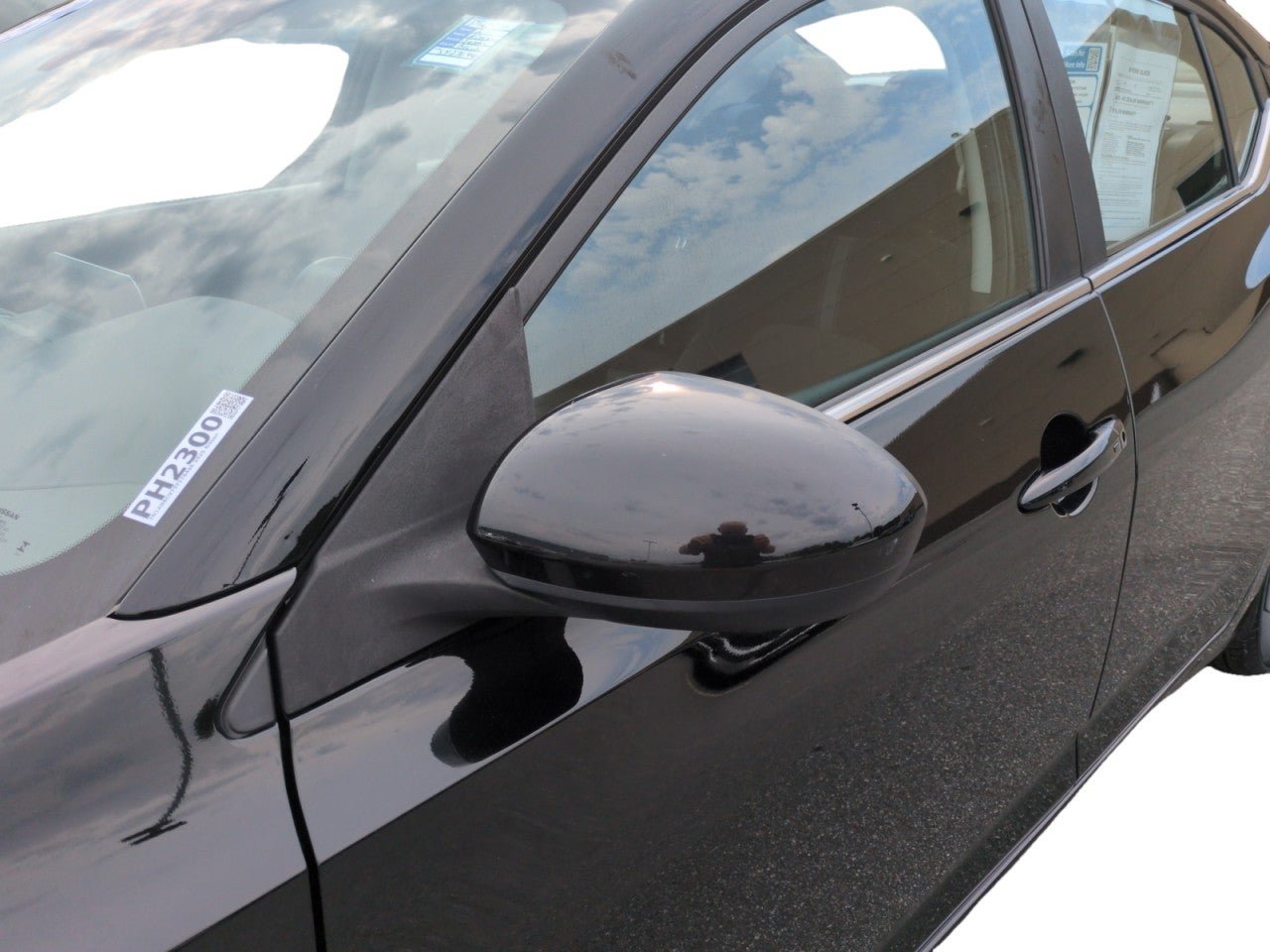 Used 2025 Nissan Sentra SV FWD image 10