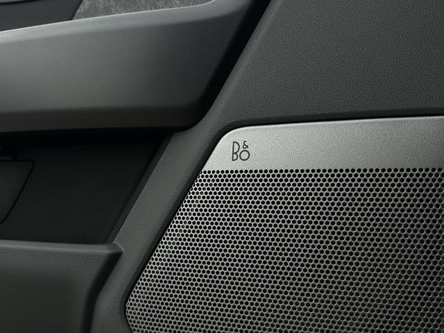 New 2025 Ford F150 Lightning Flash image 29