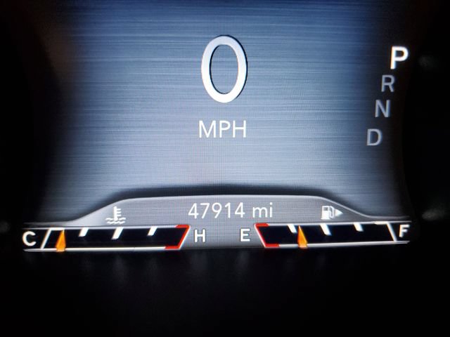 Used 2019 Jeep Cherokee Overland w/ Technology Group AWD/4WD image 17