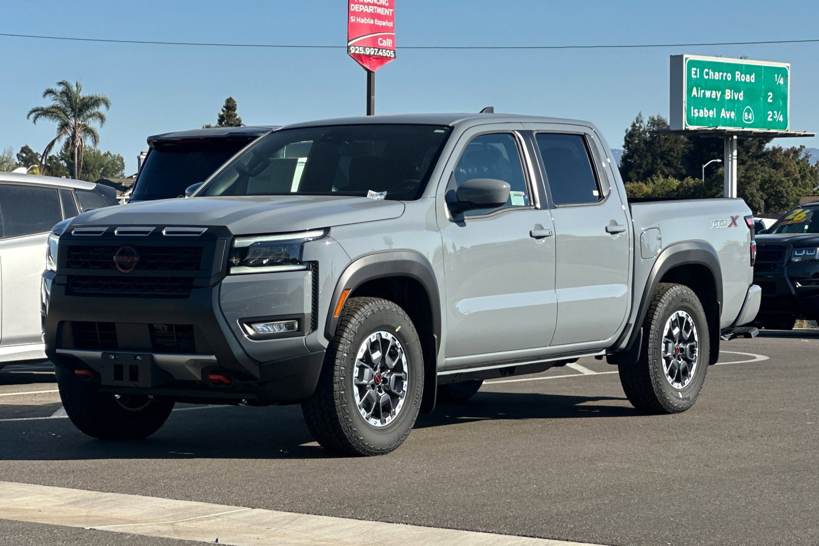 New 2026 Nissan Frontier Pro-X w/ Tow Package RWD image 8