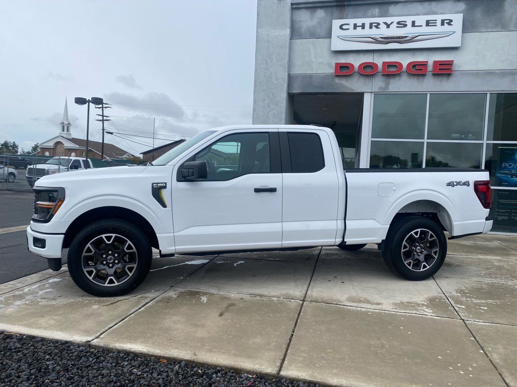 Used 2024 Ford F150 STX image 3