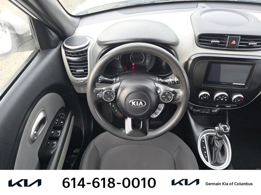 Used 2015 Kia Soul FWD image 16