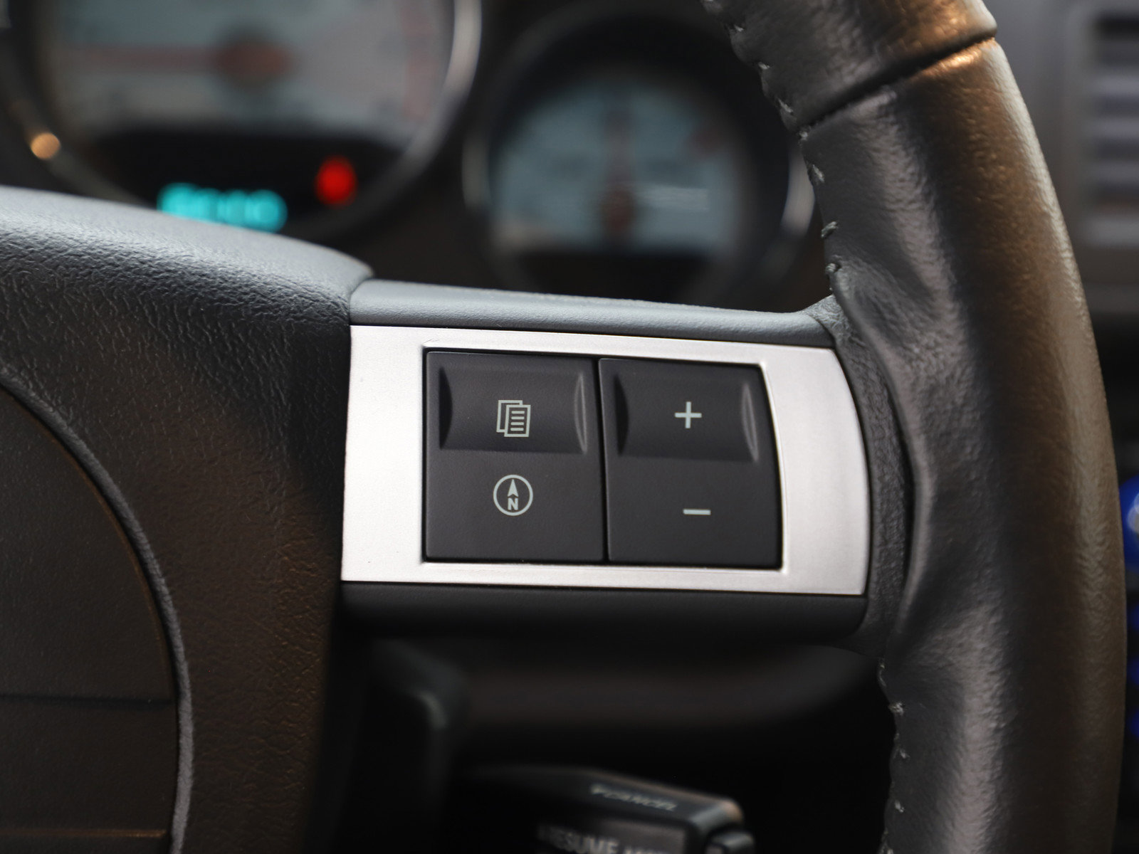 Used 2009 Dodge Challenger SRT8 w/ SRT Option Group II image 22