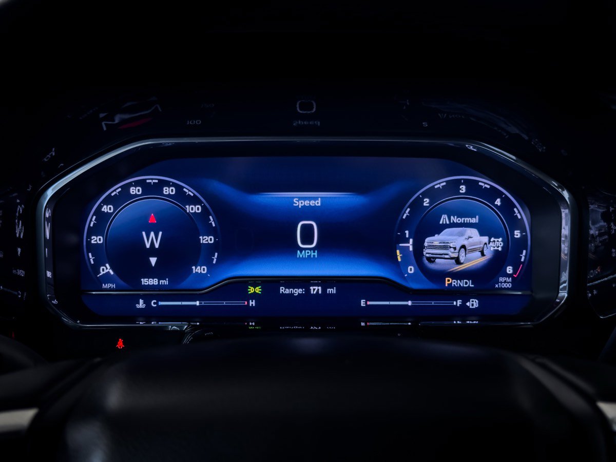 Used 2024 Chevrolet Silverado 1500 LT image 43