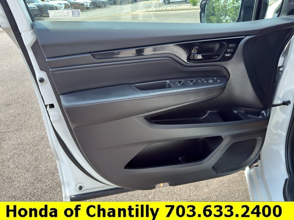 Certified 2023 Honda Odyssey Elite image 19