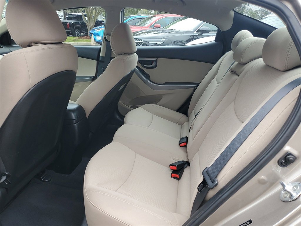 Used 2016 Hyundai Elantra SE image 13