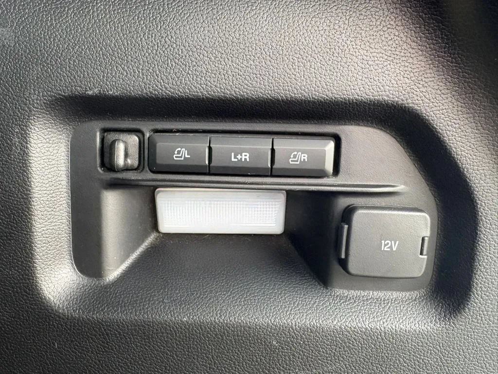 Used 2020 Ford Explorer Limited AWD/4WD image 12