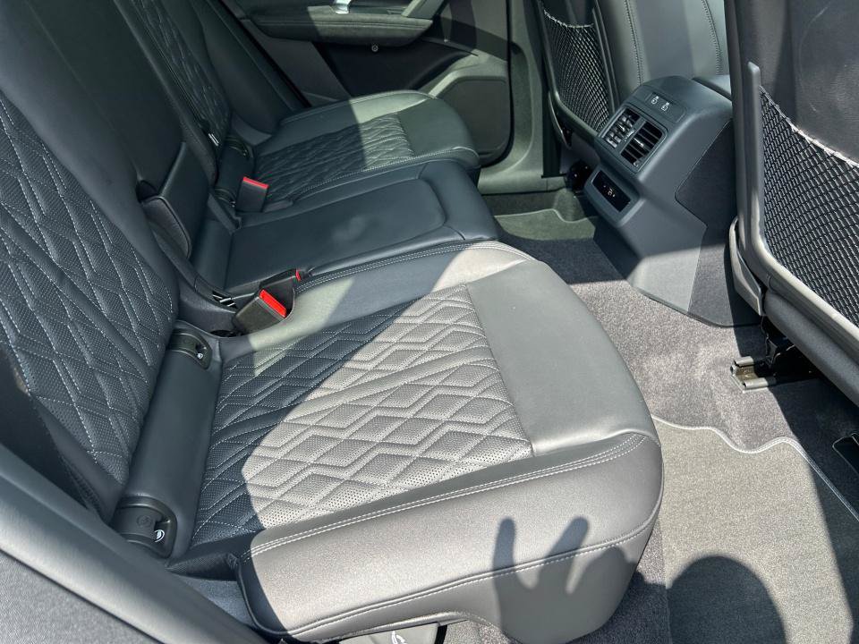 Certified 2026 Audi SQ5 Premium Plus AWD/4WD image 29
