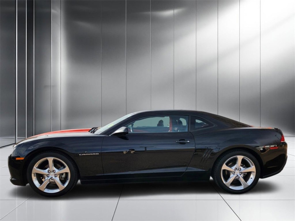 Used 2015 Chevrolet Camaro LT w/ RS Package image 6