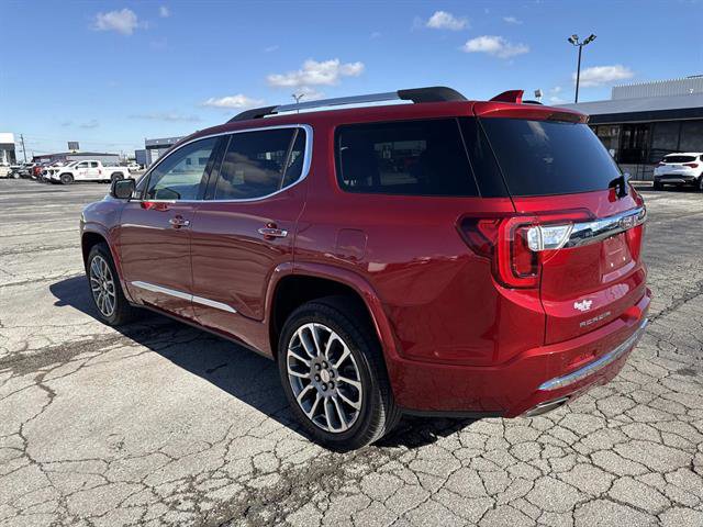 Used 2023 GMC Acadia Denali image 7