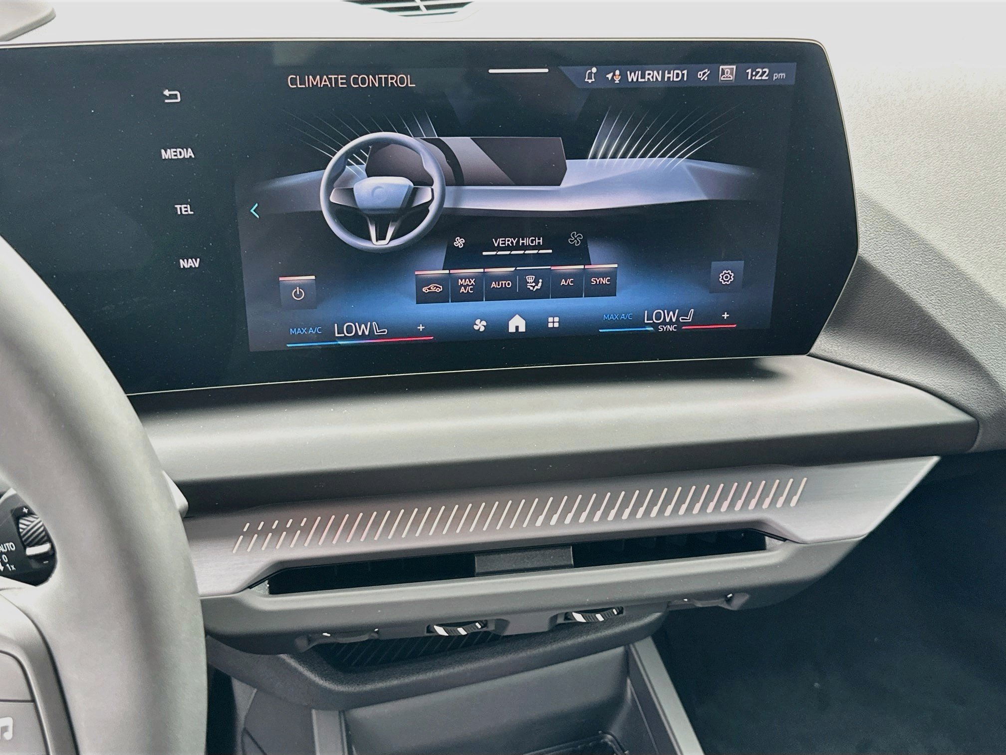 New 2026 BMW 228i w/ Technology Package FWD image 9