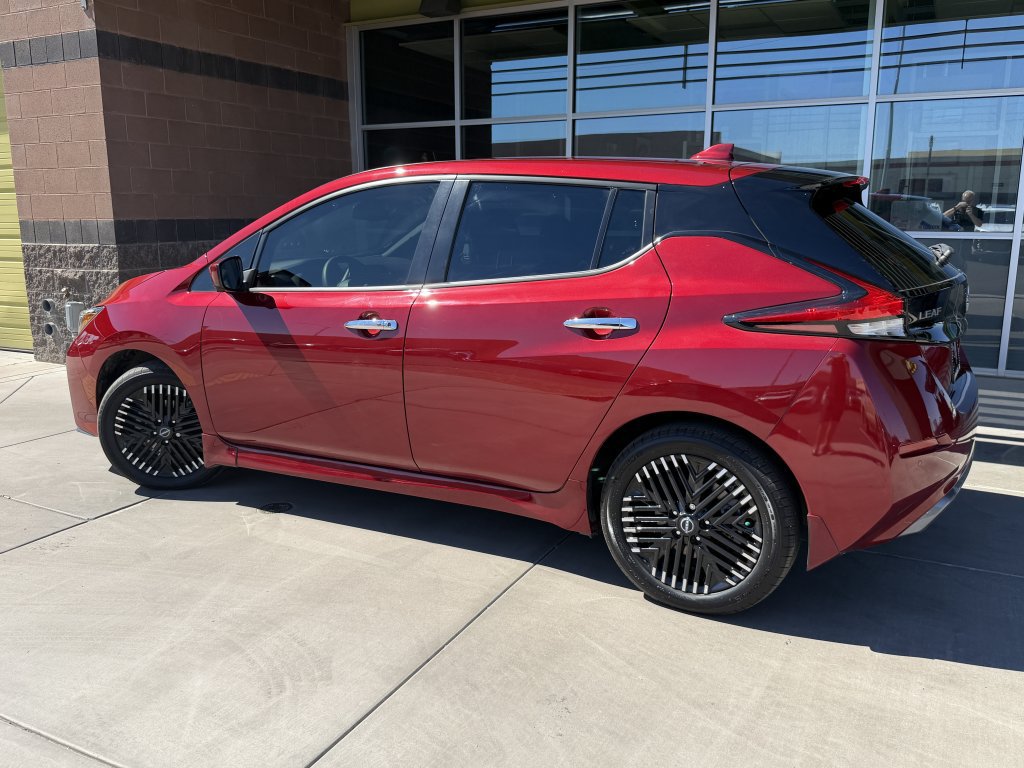 Used 2025 Nissan Leaf SV Plus FWD image 5