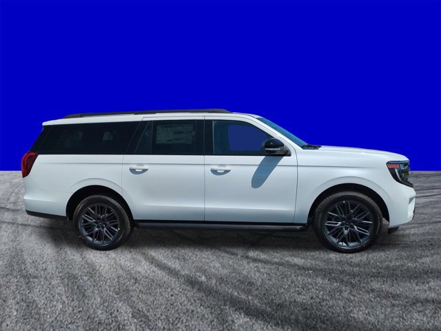 New 2026 Ford Expedition Max Platinum image 3