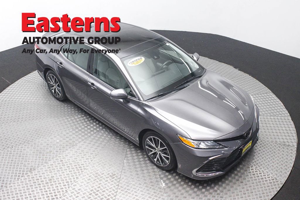 Used 2023 Toyota Camry XLE w/ Navigation Package AWD/4WD image 3