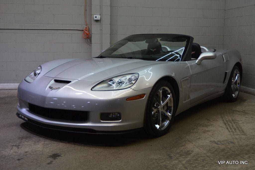 Used 2010 Chevrolet Corvette Grand Sport w/ Preferred Equipment Group RWD image 2