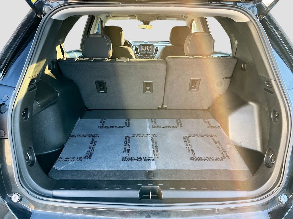 Used 2021 Chevrolet Equinox LS w/ LPO, Blackout Package image 23