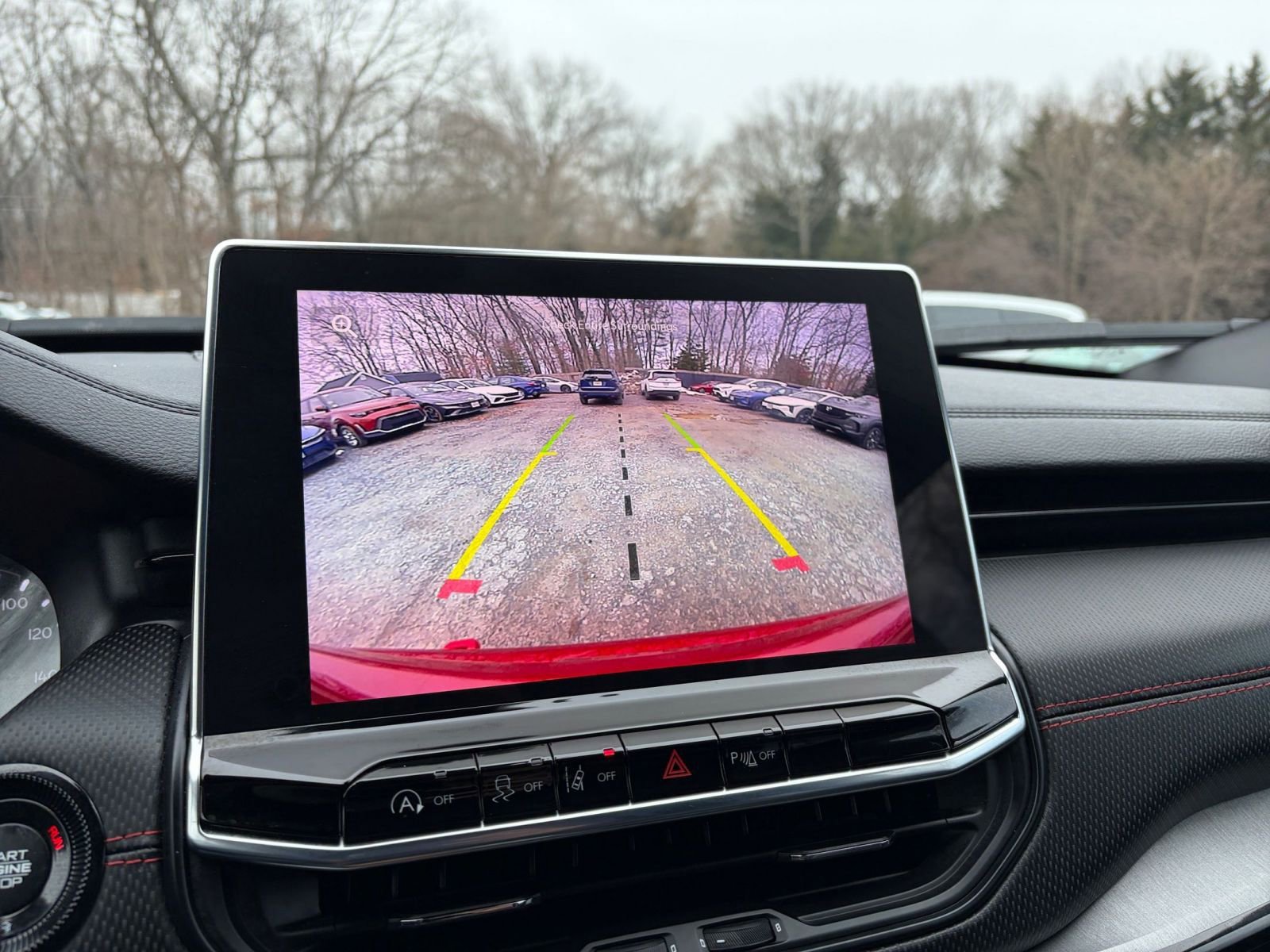 Used 2025 Jeep Compass Trailhawk image 23