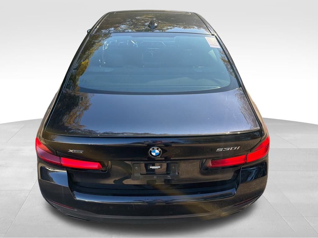 Used 2023 BMW 530i xDrive w/ M Sport Package image 9