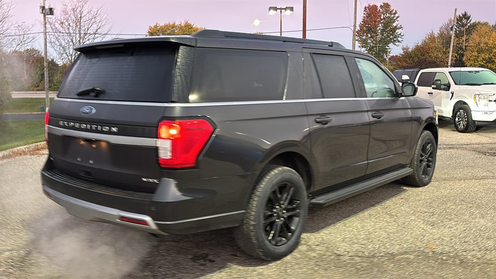 Used 2024 Ford Expedition Max XLT AWD/4WD image 27