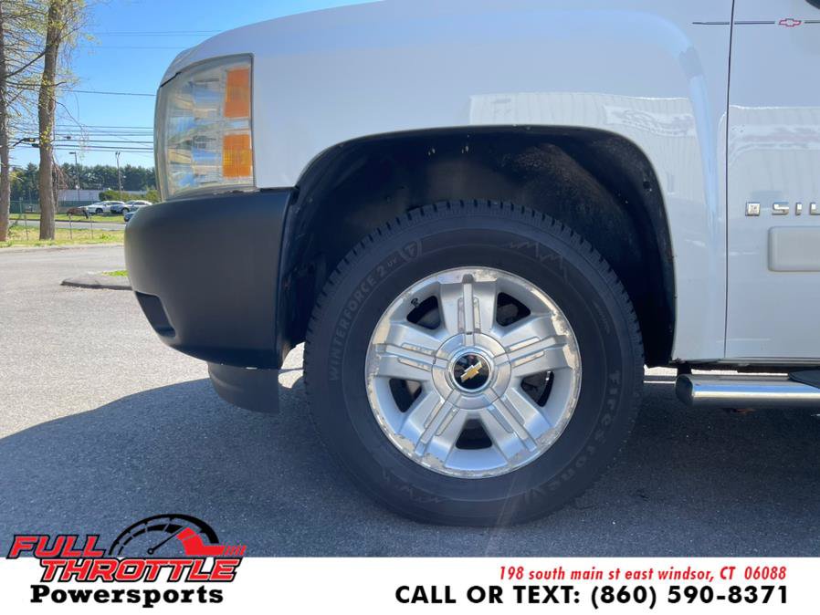 Used 2007 Chevrolet Silverado 1500 LT w/ 2LT Audio Package RWD image 16