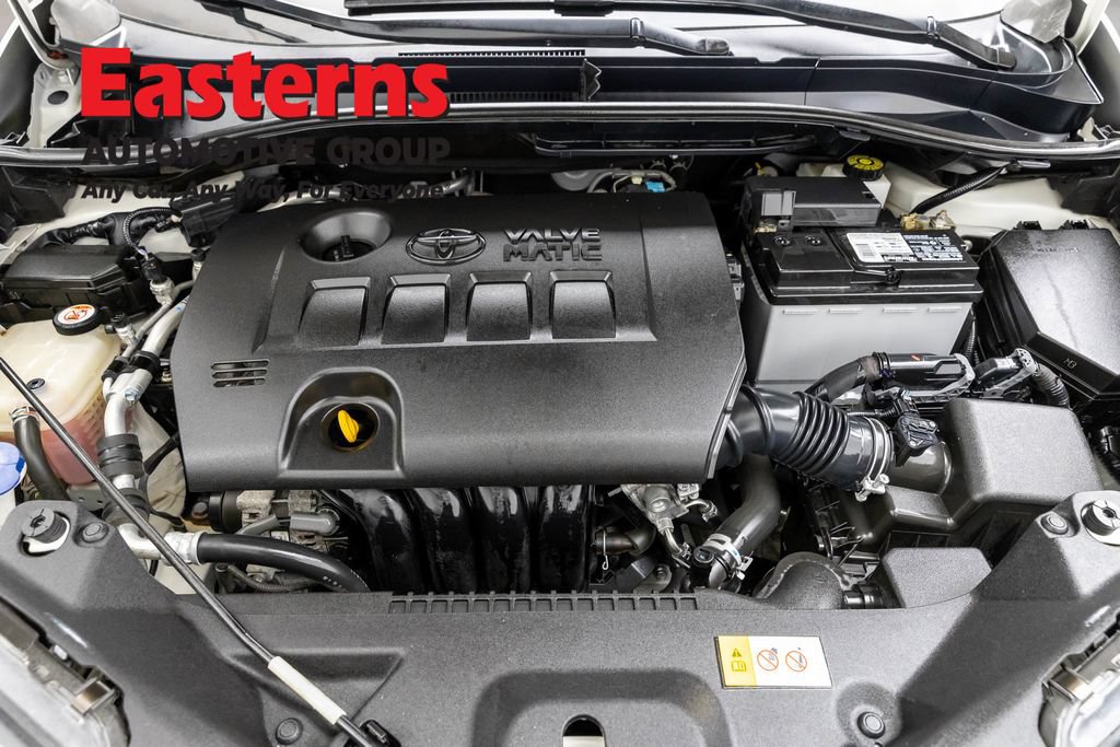 Used 2018 Toyota C-HR XLE FWD image 7