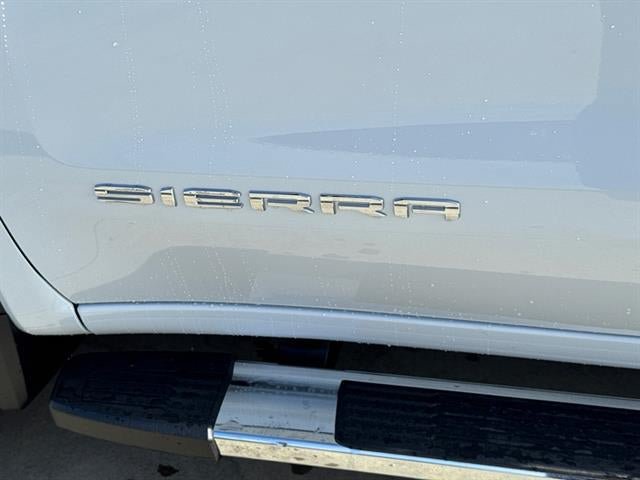 Used 2026 GMC Sierra 1500 SLT w/ SLT Premium Plus Package AWD/4WD image 10