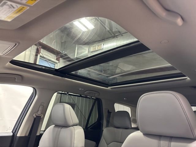 Certified 2023 Honda Pilot Touring image 37