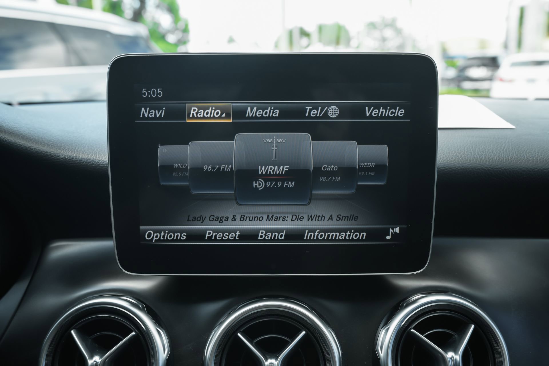 Used 2019 Mercedes-Benz GLA 250 image 11