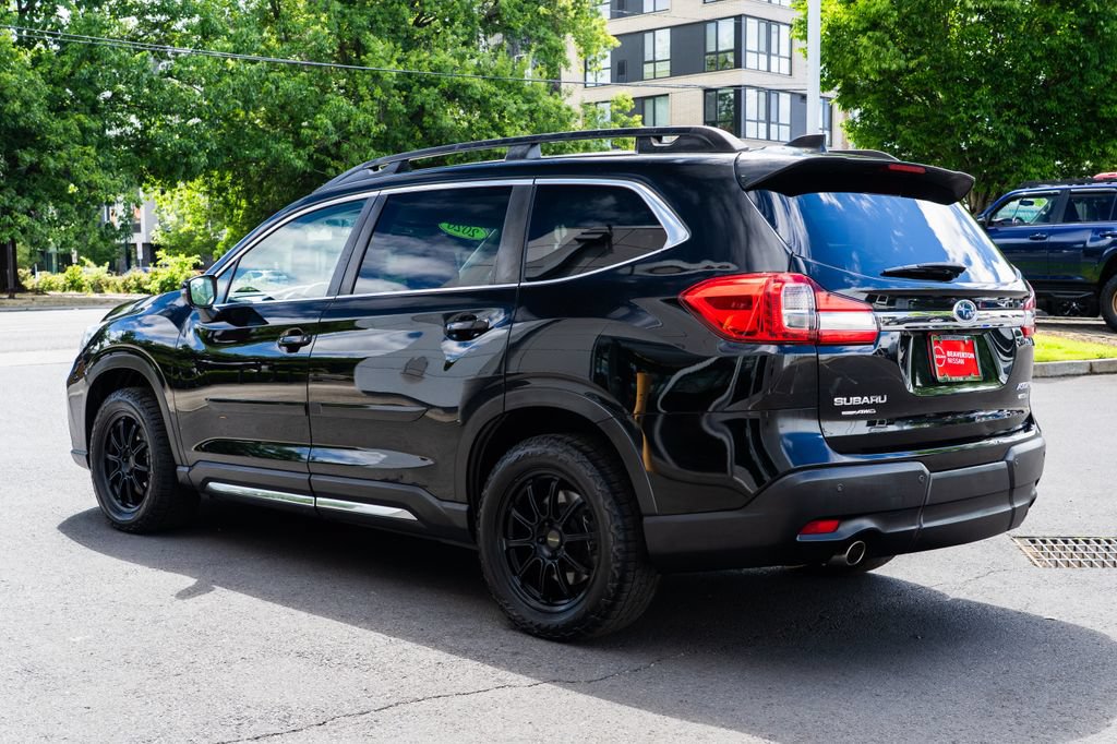 Used 2020 Subaru Ascent Limited w/ Technology Package AWD/4WD image 4