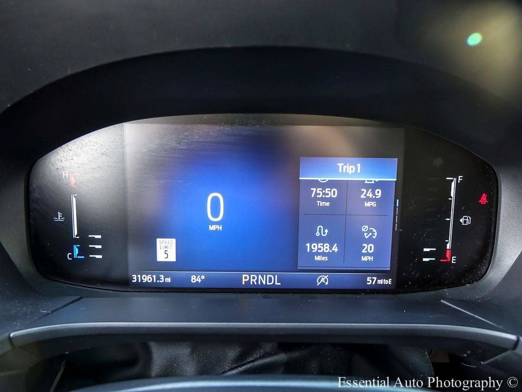 Certified 2024 Ford Escape ST-Line w/ Tech Pack #1 AWD/4WD image 13