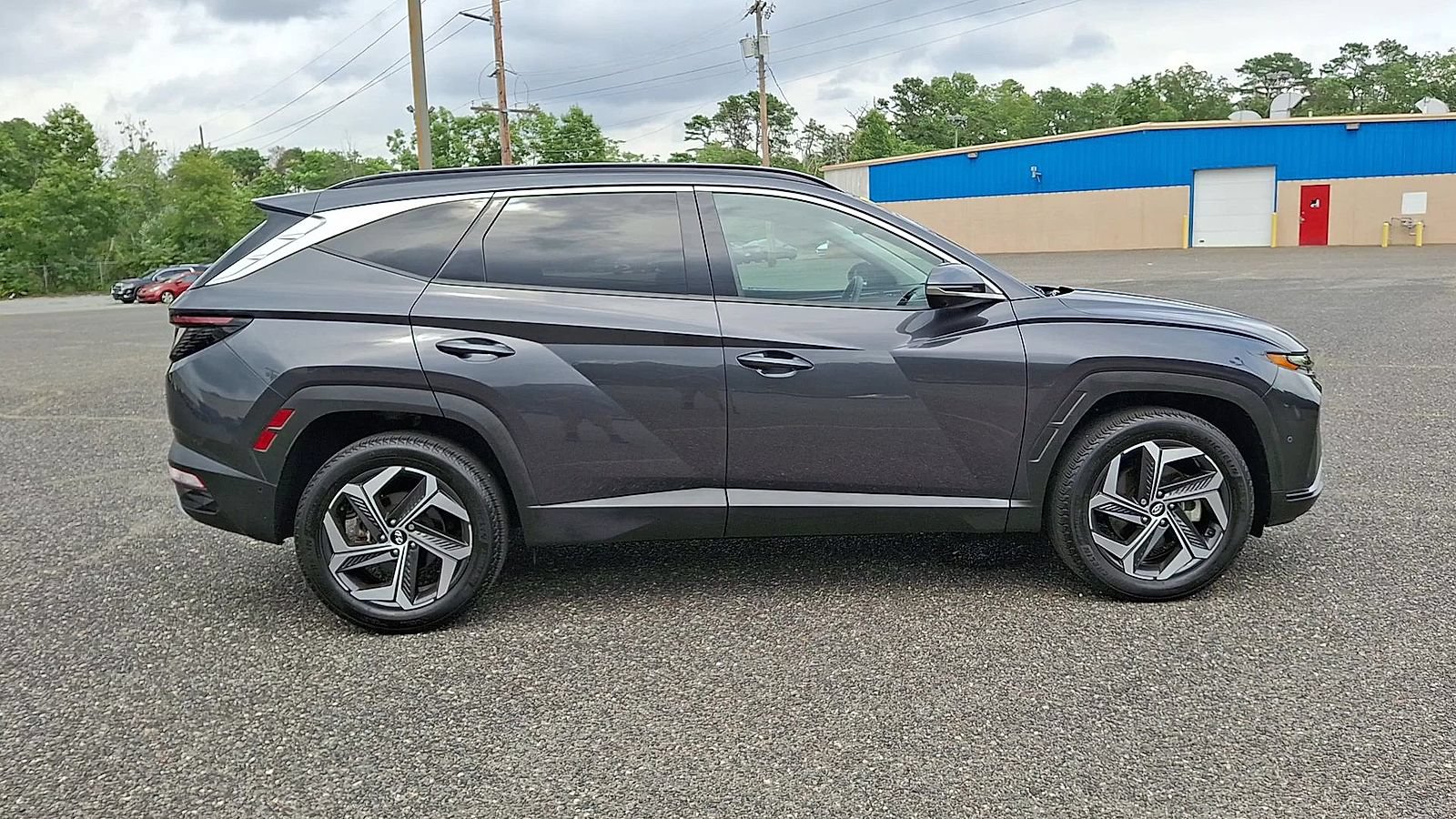 Certified 2024 Hyundai Tucson Limited AWD/4WD image 9